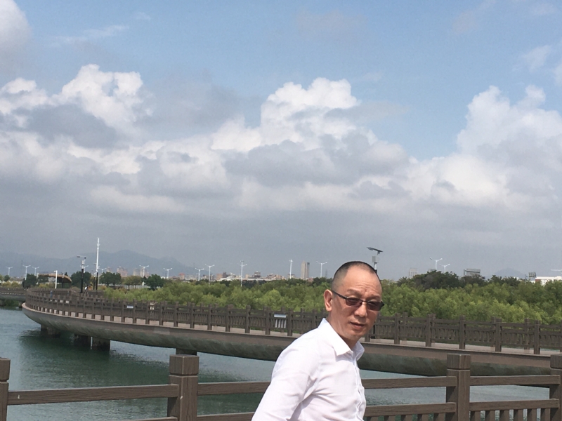 朗行天下的第一张照片--安溪闪婚服务中心